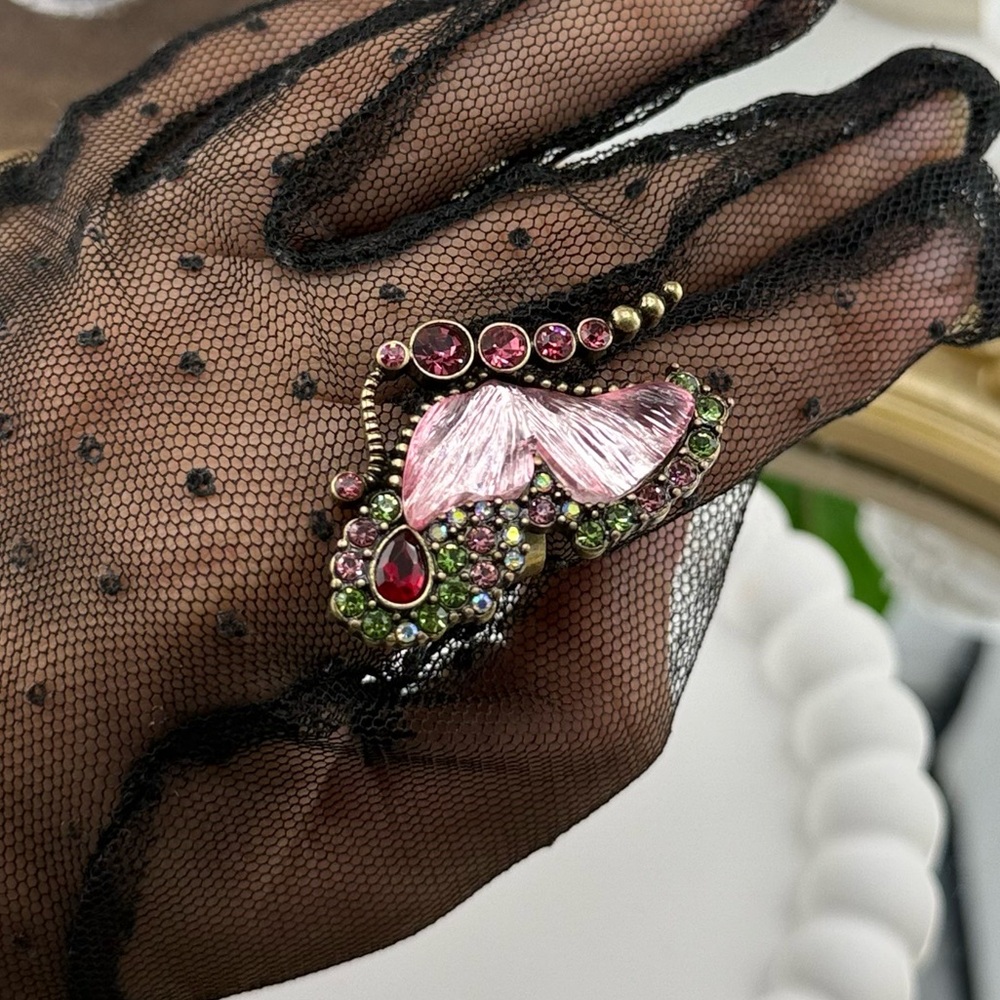 Vintage Style Butterfly Statement Ring ✨🦋 - Picture 7 of 9